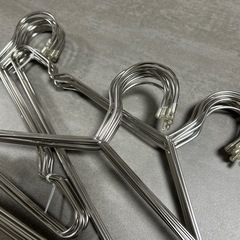 ステンレスハンガー30本の画像