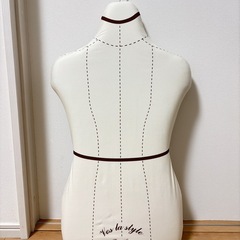 軽量トルソープレス アイロン台 の画像