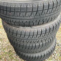 ダイハツ純正アルミホイール　バリ溝　スタッドレスタイヤの画像