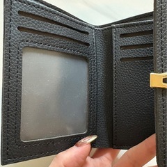 新品未使用黒財布の画像