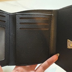 新品未使用黒財布の画像