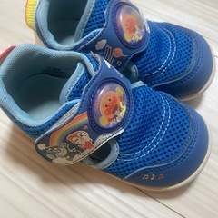 アンパンマンパン　メッシュサンダル　15センチの画像