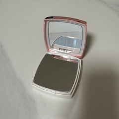 Francfranc新品未使用箱付きコンパクトミラーの画像