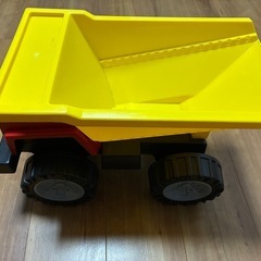 プラスチック　大型ダンプカーの画像