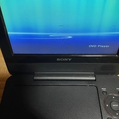 【1/4〜12時の直接引き取り】ポータルDVDプレイヤーの画像