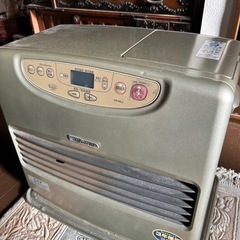 石油ファンヒーター
の画像