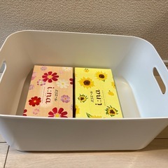 収納カゴと洗濯カゴの画像