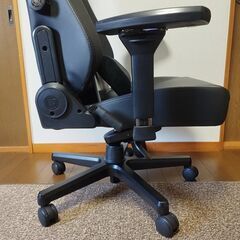 【極美品】noblechairs HERO Black Edition ノーブルチェアーズ ゲーミングチェア ヒーロー ブラックエディションの画像