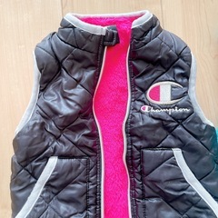 ベビー キッズ チャンピオン Champion ボア ベスト もこもこ ダウンベスト 2枚セット まとめ売りの画像