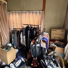 宮城県白石市 福岡 戸建ての衣類を上の部屋から下の部屋へ移動の画像