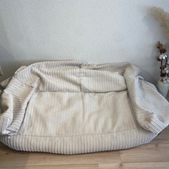 LOUNGEPUG ラウンジパグ　2人掛けソファの画像