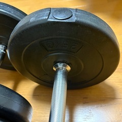 ベンチ台 /ダンベル2本の画像