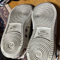 ナイキ　ハイカットスニーカー　27cmの画像