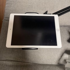タブレットスタンド スマホスタンド タブレットアームの画像