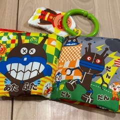 アンパンマン5way手あそびペーパーとおでかけ布絵本の画像