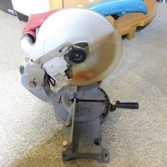 【JM854】makita マキタ 10型卓上マルノコ LS1020 240mm ～ 260mm まるのこ 丸ノコ 丸のこ 丸鋸 切断機の画像