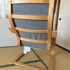 IKEAポエング　の画像