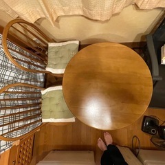 木製　テーブル　椅子セットの画像