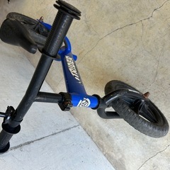 STRIDER バランスバイク 12インチ 青の画像