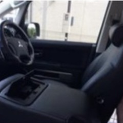 デリカD5に！他車種流用ベンチシート　などに！
の画像