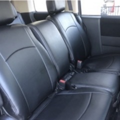 デリカD5に！他車種流用ベンチシート　などに！
の画像