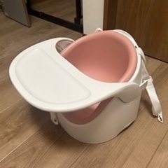 ベビー　チェア　ピンクの画像