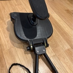 両対面ベビーカーとステップボードの画像