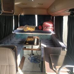 コースター　キャンピングカーの画像