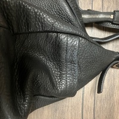 ビューレ　牛革ショルダーバッグの画像