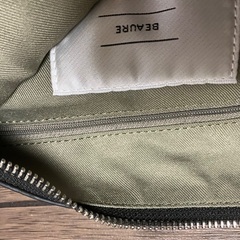 ビューレ　牛革ショルダーバッグの画像