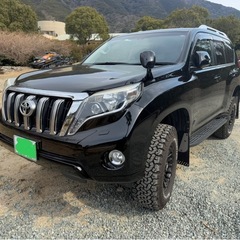 ランドクルーザープラドの画像