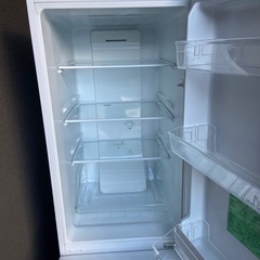 美品　2020年製★YAMADA 179L 冷蔵庫　YRZ-F17H1の画像