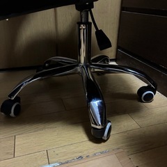 甲州街道沿い下高井戸【ジャンク】デスクチェアー、パソコンチェアー、の画像