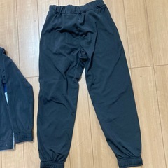 PUMAジャージ上下セットの画像