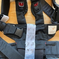 ベビービョルン抱っこ紐の画像