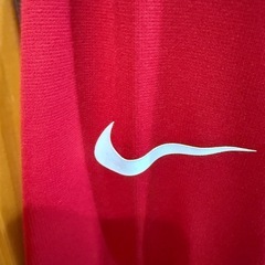 【美品】ナイキ　NIKE パーカー　Mサイズの画像