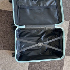 キャリーケース 新品　軽量 エメラルドグリーン スーツケースの画像