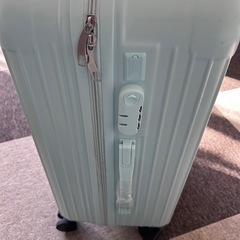 キャリーケース 新品　軽量 エメラルドグリーン スーツケースの画像