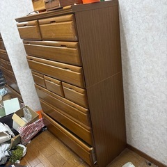 木製たんすの画像