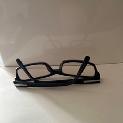 プラダのメガネの画像