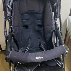 アプリカベビーカーの画像
