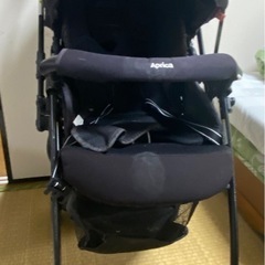アプリカベビーカーの画像