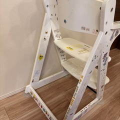 キッズチェア　ベビーチェアの画像