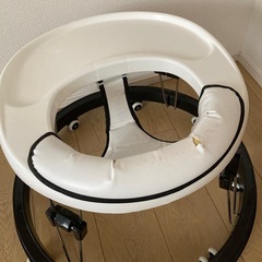ベビー用品　歩行器の画像