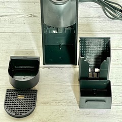2025年製 
Nespresso「エッセンサミニ・C30」カプセル式コーヒーメーカーの画像