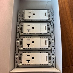 【Panasonic】エアコン他コンセントセットの画像