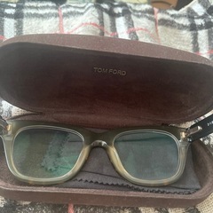 トムフォード度入りメガネの画像