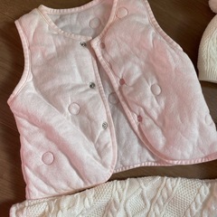 ミキハウス　ベビーポンチョ・ベスト・帽子セットの画像