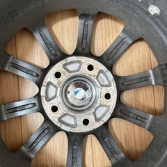 2024年製　YOKOHAMA スタッドレス4本セット　185/65R/15 バリ山の画像