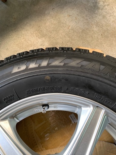 【取引終了】215/65R16ブリヂストン　スタッドレスタイヤ　ホイール付　プリザック）　